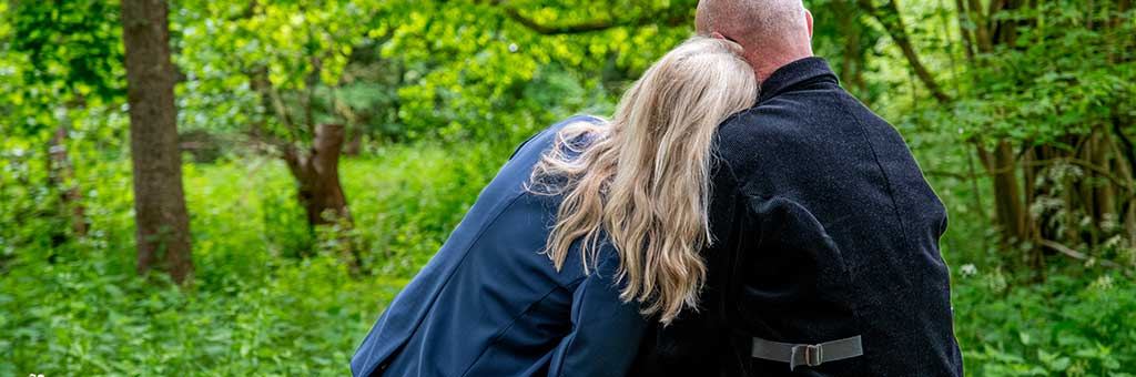 Mantelzorg: zorgen voor een ander, zonder jezelf te vergeten - Lekker Blijven Wonen