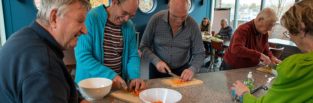 Sociaal verbonden blijven - Lekker Blijven Wonen